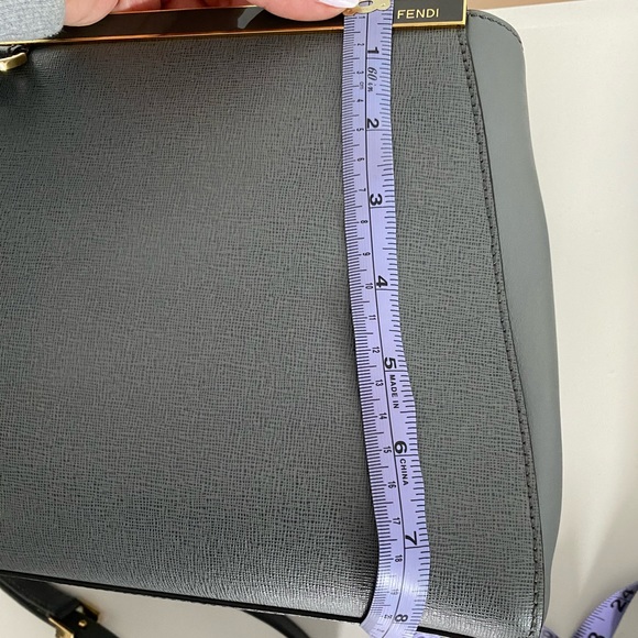 Fendi 2Jour bag - Picture 10 of 11